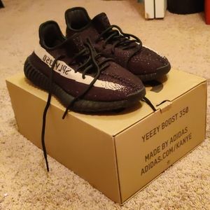 Adidas Yeezy 350 Oreo Flawless condition